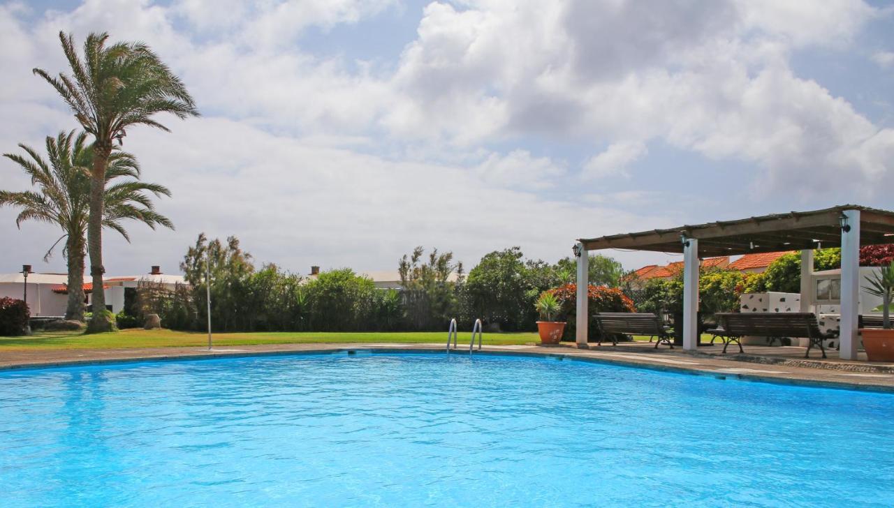Vivienda Vacacional Balcon Sobre El Mar Los Cancajos Bagian luar foto